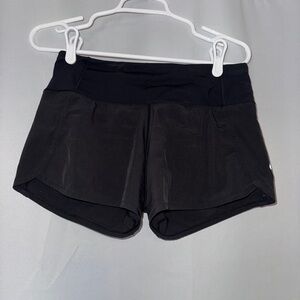 Size 4 Lululemon Speed up Short